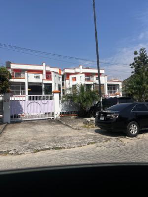 Luxury 2 Bedroom Penthouse Available at Lekki Phase 2, Off Admiralty, Lekki Phase 1, Lekki, Lagos, Flat / Apartment for Rent