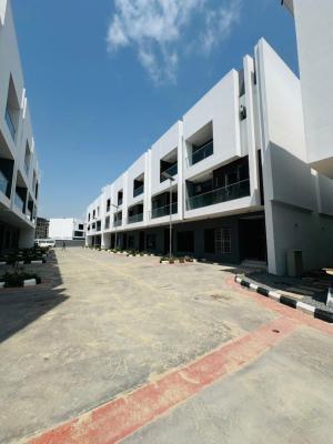 4 Bedroom Terrace with Swimming Pool, Bq and Playground, Lekki Phase 2, Lekki, Lagos, Terraced Duplex for Rent