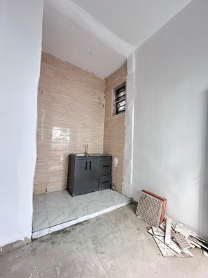 Standard Self Contained Bq, Ologolo, Lekki, Lagos, Self Contain (single Rooms) for Rent