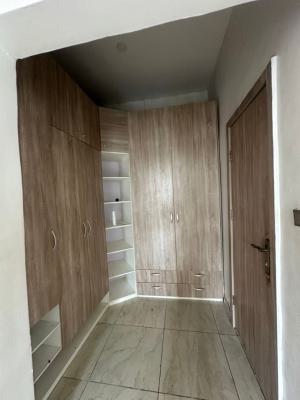 Single Room Shared Apartment Upstairs, Orchid, Lekki, Lagos, Flat / Apartment for Rent