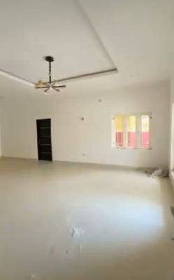 a Standard 2-bedroom Flat, Guzape District, Abuja, Flat / Apartment for Rent