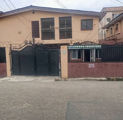 a Block of 4 Numbers of 3 Bedroom Flats, Surulere, Lagos, Block of Flats for Sale