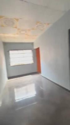 Lovely 2 Bedroom Flat, Soluyi, Gbagada, Lagos, Flat / Apartment for Rent