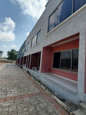 a 3bedroom Duplex at Rotimi Williams Estate,, Bodija Estate, Ibadan, Oyo, Flat / Apartment for Rent