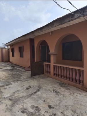 2 Bedroom Bungalow in an Estate, Unilag Estate, Gra Phase 1, Magodo, Lagos, Flat / Apartment for Rent