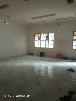 Neatly Used Ground 3 Bedroom Flat, Onike, Yaba, Lagos, Flat / Apartment for Rent