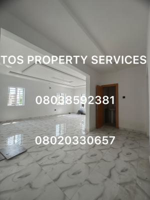 2 Bedroom All Rooms Ensuite Flat, Off Herbert Macaulay Way, Yaba, Lagos, Flat / Apartment for Rent