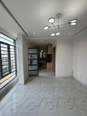 2-bedroom Apartment, Ologolo, Lekki, Lagos, Flat / Apartment for Rent