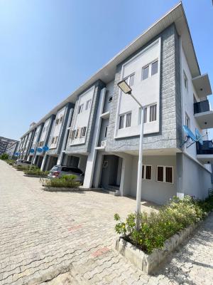 Beautifully Built 4 Bedroom Apartment with a Bq, New Road, Lekki, Lagos, Flat / Apartment for Sale