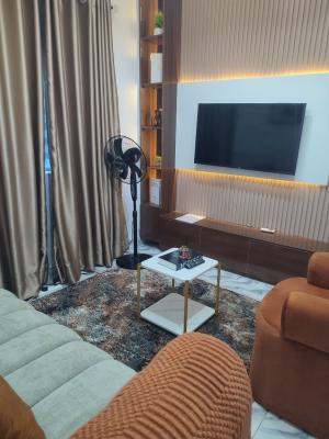 Super Cozy & Stylish 1-bedroom Apartment, Yaba, Lagos, Flat / Apartment Short Let