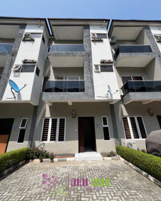 4 Bedroom Terrace Duplex with Bq, Ikate, Lekki, Lagos, Terraced Duplex for Rent