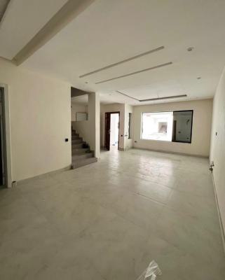 Brand New 4 Bedrooms Terraced Duplex in a Gated Estate, Ikate, Lekki, Lagos, Terraced Duplex for Sale