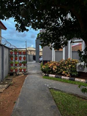 Exclusively Furnished Luxury Spacious Studio, Apt with Gym//restaurant, Off Admiralty Way, Lekki Phase 1, Lekki, Lagos, Self Contain (single Rooms) for Rent