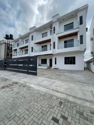 Spacious  Massive 2bedroom Apartment   Available 110m Net, Agungi, Lekki, Lagos, Flat / Apartment for Sale
