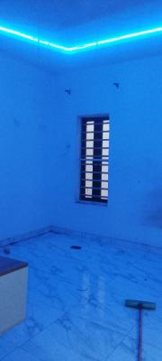 a Spaciously Self  Contained Room, Chevron Drive, Chevy View Estate, Chevron, Lekki, Lagos, Self Contain (single Rooms) for Rent