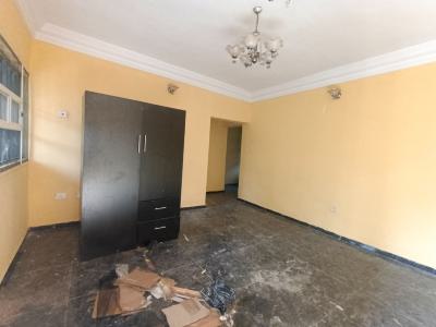 3bedroom Flat with Modern Facilities, Kasumu,tipper Garage,off Akala Express Ibadan, Ibadan, Oyo, Flat / Apartment for Rent