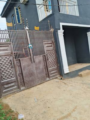 a Clean 2 Bedroom Pop, Lucky Fiber Road, Ikorodu, Lagos, Flat / Apartment for Rent