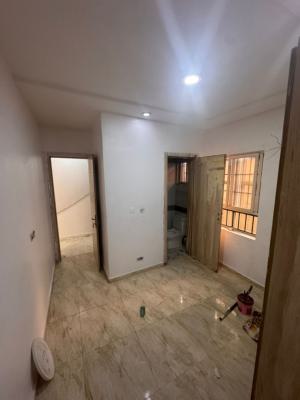 Mini Flat with Fully Fitted Kitchen Serviced with Pool and Gym, Orchid Road, Before The Roundabout, Lekki, Lagos, Mini Flat (room and Parlour) for Rent