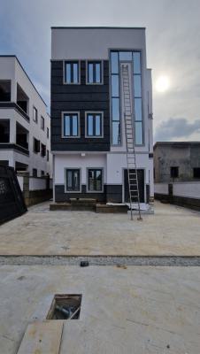 Luxury 3 Bedroom Apartment on 3 Floors, Kolapo Ishola Gra, Akobo, Ibadan, Oyo, Block of Flats for Sale