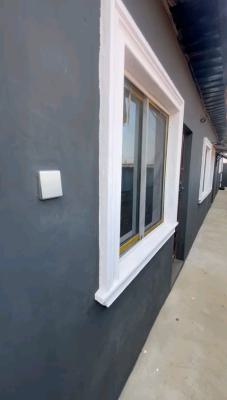 Room Self Off Oresegun Road, Oresegun Road, Akoka, Yaba, Lagos, Self Contain (single Rooms) for Rent