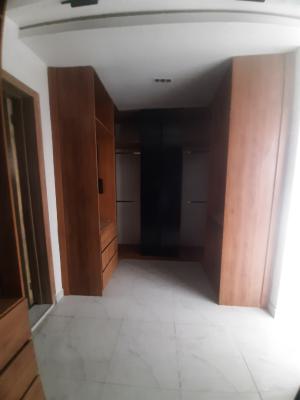 Brand New and Serviced 4 Bedroom En-suite Townhouse with Fitted Kitche, Lekki Phase 1, Lekki, Lagos, Terraced Duplex for Sale