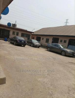 a Room Self Contain, Akoka Via St. Finmbaars College Road, Yaba, Lagos, Self Contain (single Rooms) for Rent