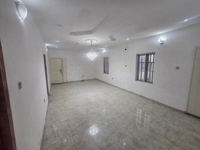 Newly Renovated 2 Bedroom Flat, Off Freedom Way Lekki Phase One Lagos, Lekki Phase 1, Lekki, Lagos, Flat / Apartment for Rent