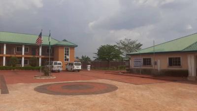 40 Classrooms, 8 Admin Offices on 200ft By 600ft Land with C of O, Aruogba Community, Near Market Square, Off Airport Road, Gra, Benin, Oredo, Edo, School for Sale