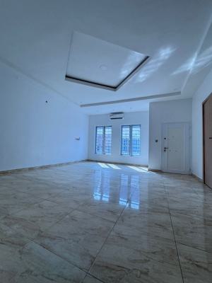 Spacious Master Bedroom, Lekki, Lagos, Flat / Apartment for Rent