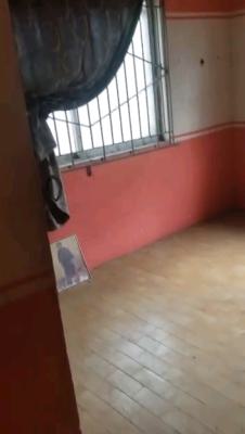 Decent Spacious 3 Bedroom Ground Floor Not En-suite 2toilet, Gbagada, Lagos, Flat / Apartment for Rent