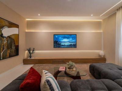 Luxury 3 Bedroom Apartment with All Round Balconies, Pool and Gym, Lekki Phase 1, Lekki, Lagos, Flat / Apartment Short Let