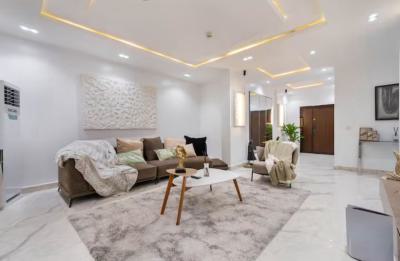 *premium 2-bedroom Uninterrupted Beach-view /indoor Gym Apartment *, Old Ikoyi, Ikoyi, Lagos, Flat / Apartment Short Let