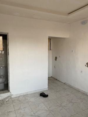 Newly Built Roomself Contain in Somolu, Shomolu, Lagos, Self Contain (single Rooms) for Rent