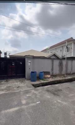 *3 Bedroom Bungalow on a Full Plot of Land*  *off Ogunlana Drive, Su, Off Ogulana Drive, Surulere, Lagos, Flat / Apartment for Sale