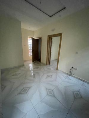 Standard and Spacious Miniflat, Makoko, Yaba, Lagos, Mini Flat (room and Parlour) for Rent