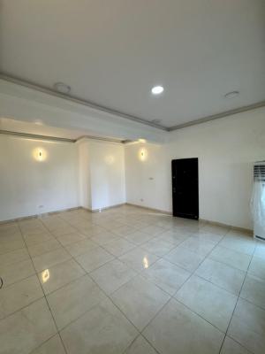 3 Bedrooms Apartment with Bq in a Secure Estate, 2nd Toll Gate, Lekki Phase 2, Lekki, Lagos, Flat / Apartment for Rent