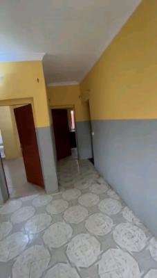 Decent 3 Bedroom Ground Flat Al Tiled N Pop 4t 3b, Medina Estate, Medina, Gbagada, Lagos, Flat / Apartment for Rent