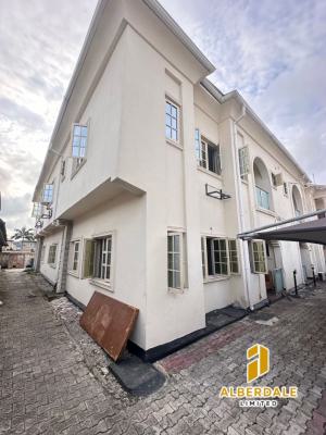 a Spacious 5-bedroom Duplex, Lekki Phase 1, Lekki, Lagos, Terraced Duplex for Rent