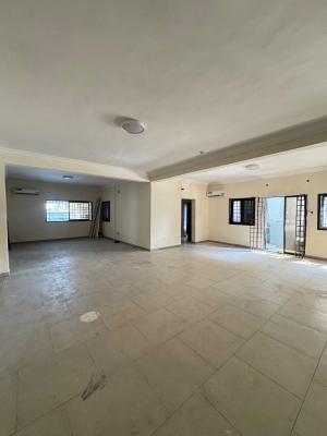 Fully Serviced 3 Bedroom Apartment with Bq, Pool and Elevator, Lekki Phase 1, Lekki, Lagos, Flat / Apartment for Rent