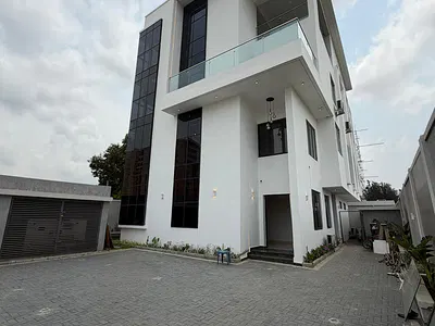 6 Bedroom Detached Duplex with Private Elevator
