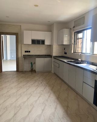 Stunning 3 Bedroom Flat, Victoria Island (vi), Lagos, Flat / Apartment for Rent