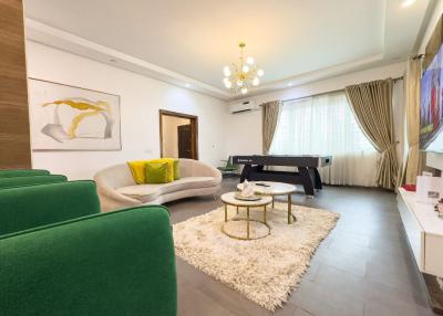 Luxury 3 Bedroom Apartment with High-end Features, Luxury Three Bedroom Apartment with High-end Features, Lekki Phase 1, Lekki, Lagos, Flat / Apartment Short Let