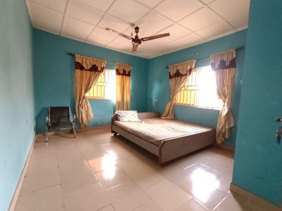 a Room in a Flat with Sweet Modern Facilities, Akuru, Opposite Alheri Hotel, Akala Express, Ibadan, Oyo, Self Contain (single Rooms) for Rent