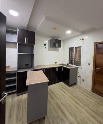 Newly Built 2 Bedroom Flat, Lekki Phase 1, Lekki, Lagos, Flat / Apartment for Rent
