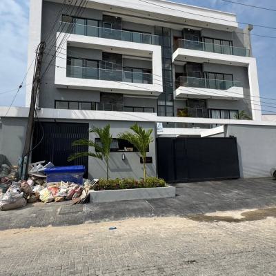 Spacious  3  Bedroom Apartment, Lekki Phase 1, Lekki Phase 1, Lekki, Lagos, Block of Flats for Sale