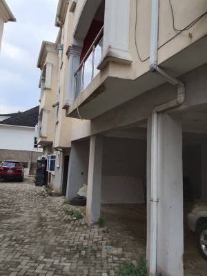 Spacious 3 Bedroom Flat, Omole Phase 2, Ikeja, Lagos, Flat / Apartment for Rent