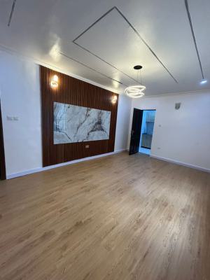 2 Bedroom Penthouse Apartment, Lekki Phase 1, Lekki, Lagos, Flat / Apartment for Rent