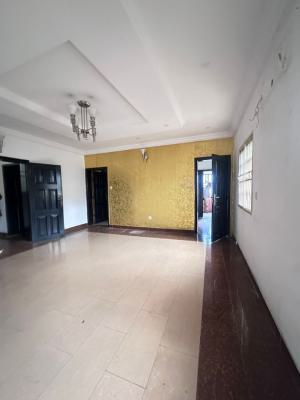 Gorgeously Built 3 Bedroom Flat, Lekki Phase 1, Lekki Phase 1, Lekki, Lagos, Flat / Apartment for Rent