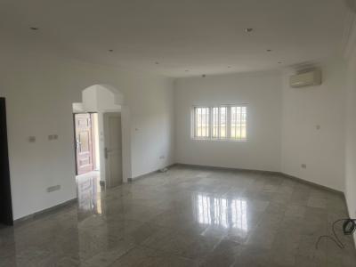 Luxury 3 Bedroom Apartment with Bq, Lekki Phase 1, Lekki, Lagos, Flat / Apartment for Rent