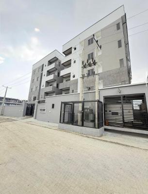 Lovely 2 Bedroom Flat, Lekki Phase 1, Lekki, Lagos, Flat / Apartment for Sale